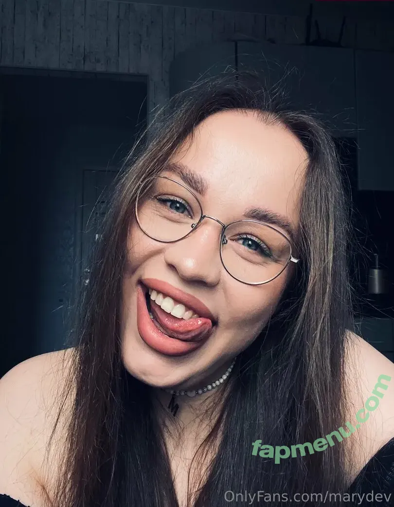 pluushka nude photo #0005 (pluushka_)
