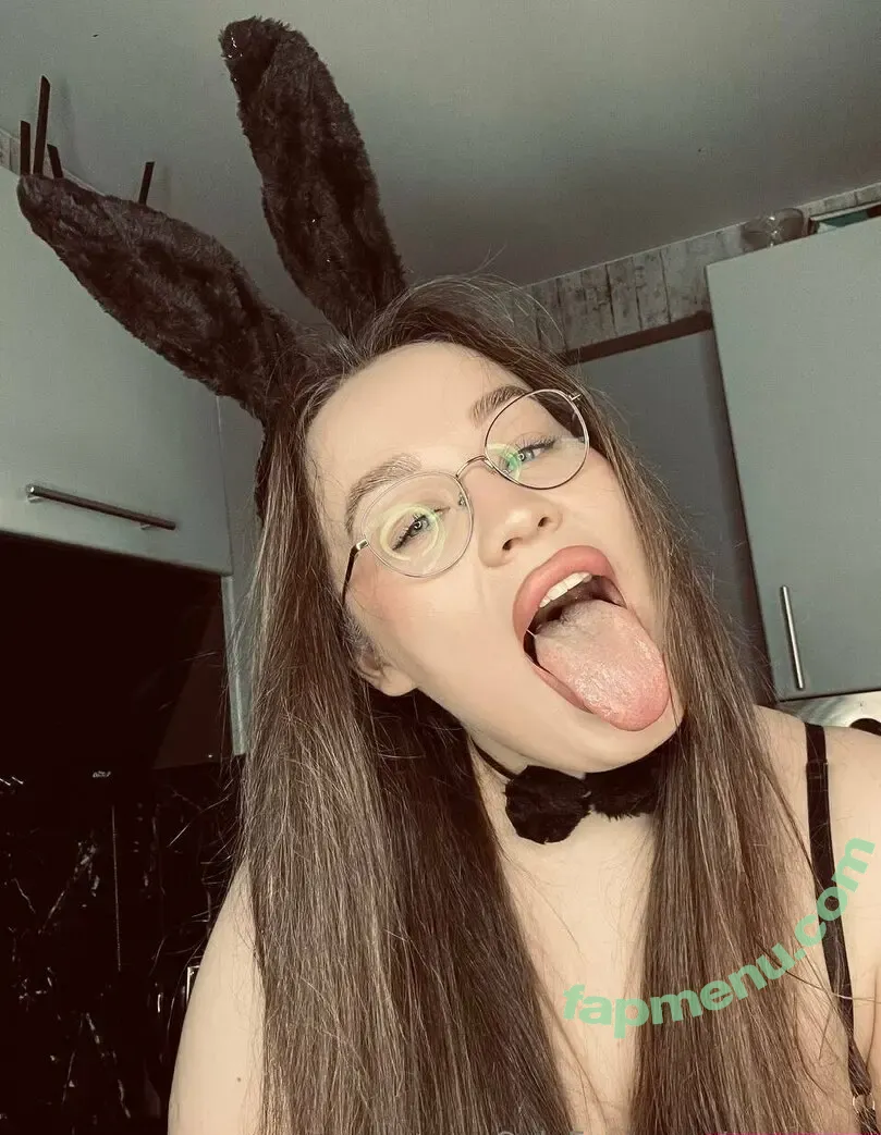 pluushka nude photo #0007 (pluushka_)