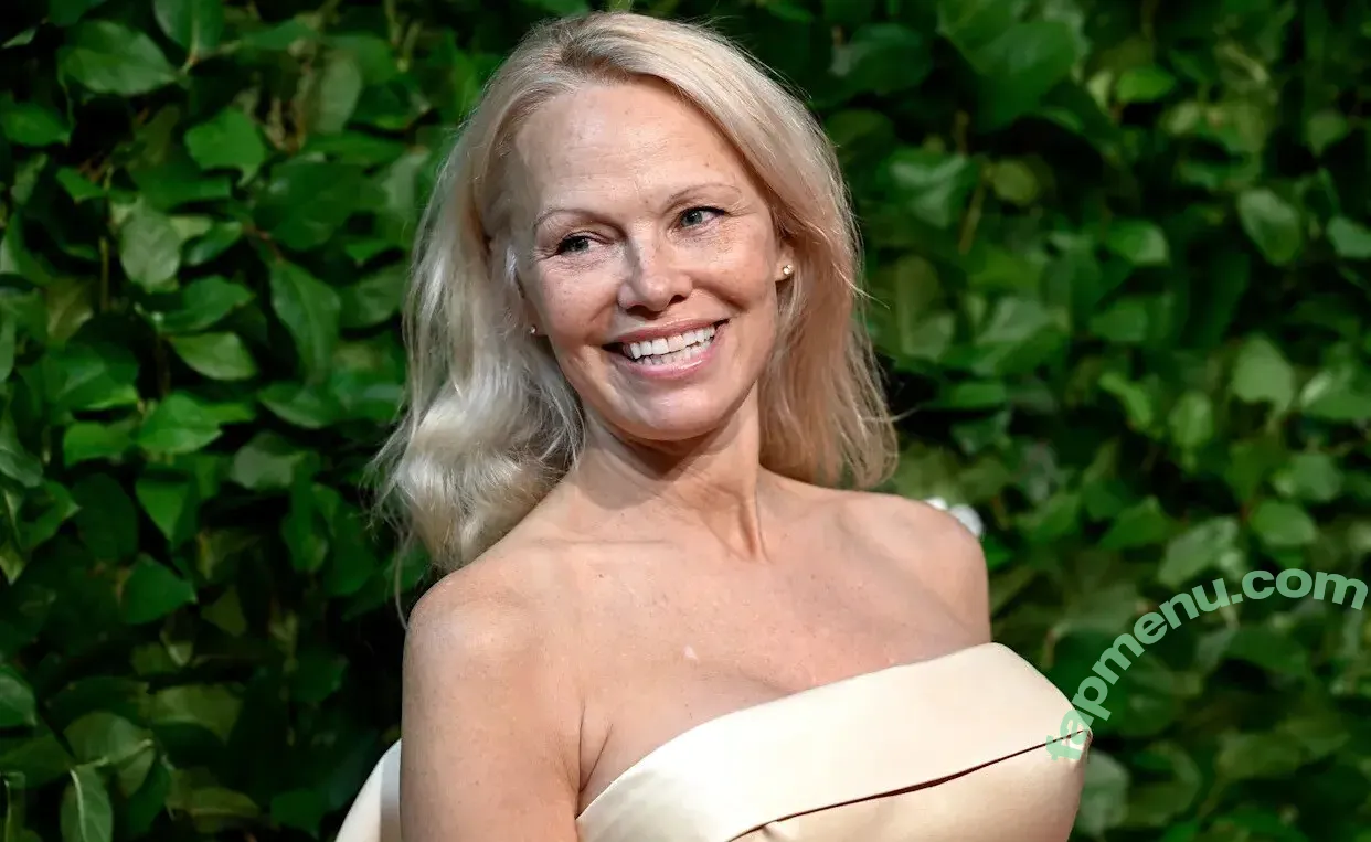 Pâmela Makeup nude photo #0002 (Pâmela Makeup)