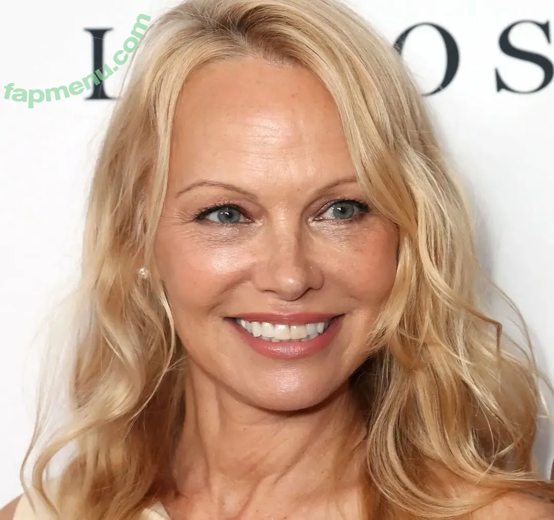 Pâmela Makeup nude photo #0003 (Pâmela Makeup)