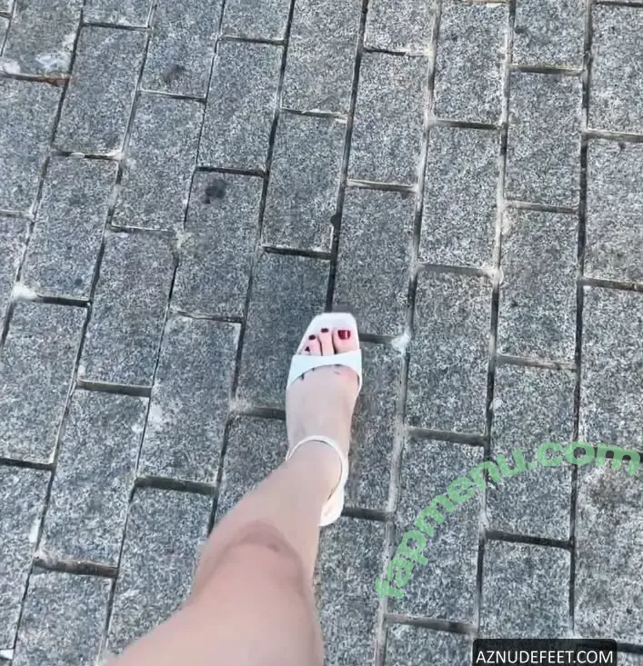 Pınar Akın nude photo #0012 (Pınar Akın)
