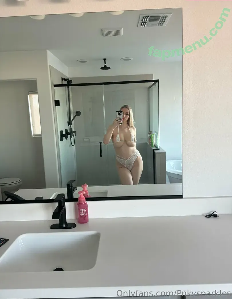 pnkysparkles nude photo #0131 (Izzy G)
