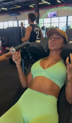 Pocah / pocahontasoficial nude photo #0210