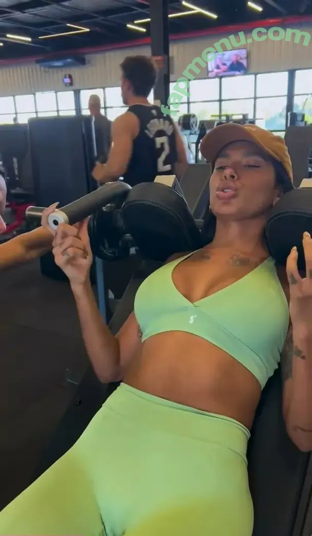 Pocah nude photo #0210 (pocahontasoficial)