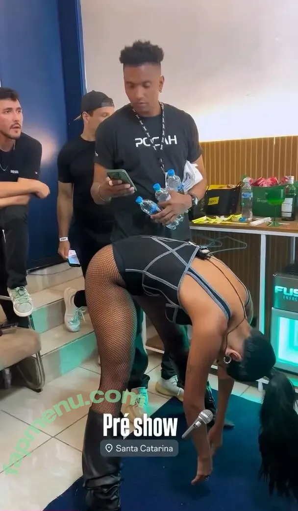 Pocah nude photo #0220 (pocahontasoficial)