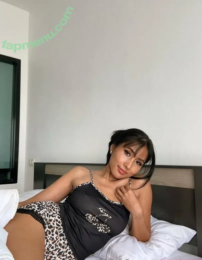 pocalovee nude photo #0073 (p.o.c.a.l.o.v.e)
