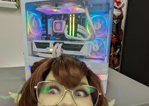 Podgekinn / PodgeTheGoblin nude photo #0016