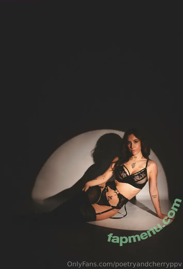 poetryandcherryppv nude photo #0003 (poetryandcherryofficial)