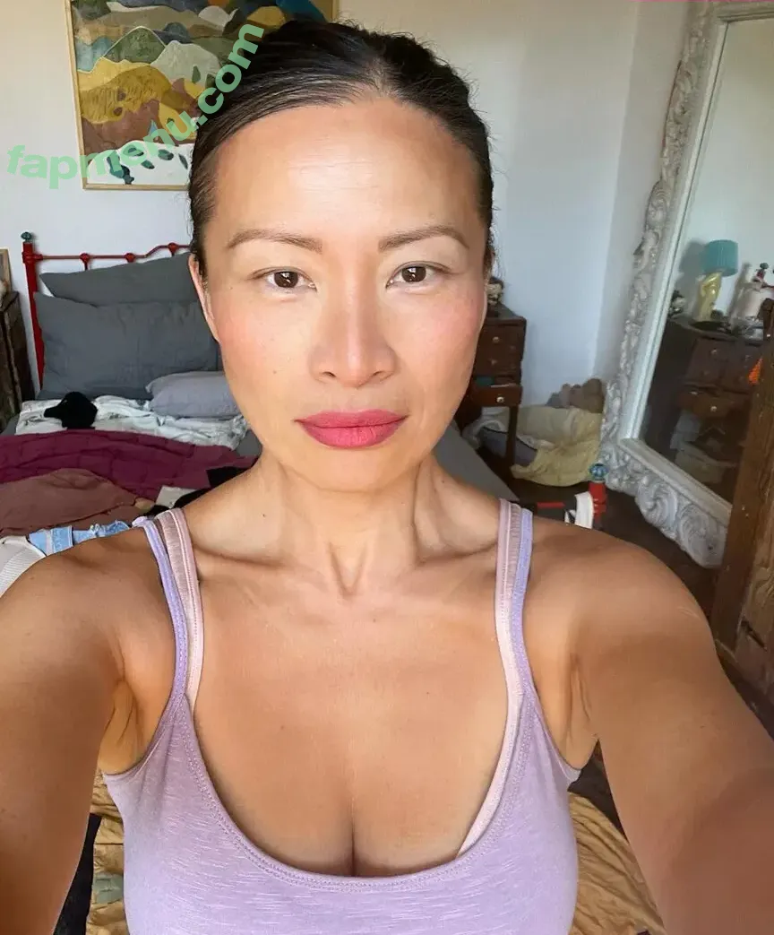 Poh Ling Yeow nude photo #0005 (Poh Ling Yeow)