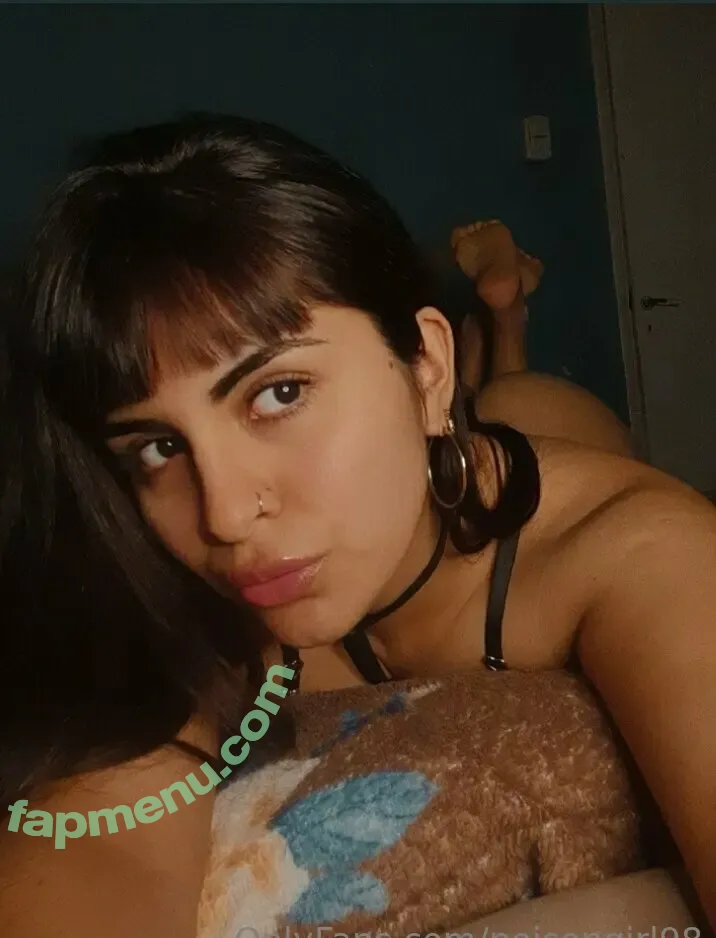 poisongirl98 nude photo #0021 (poisongirl98)