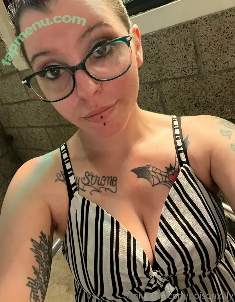 poisonxlily nude photo #0025 (poisonxlily)