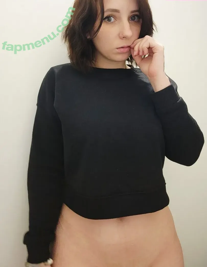Pokedex nude photo #0182 (Tiny Milf / pokedex_fillers)