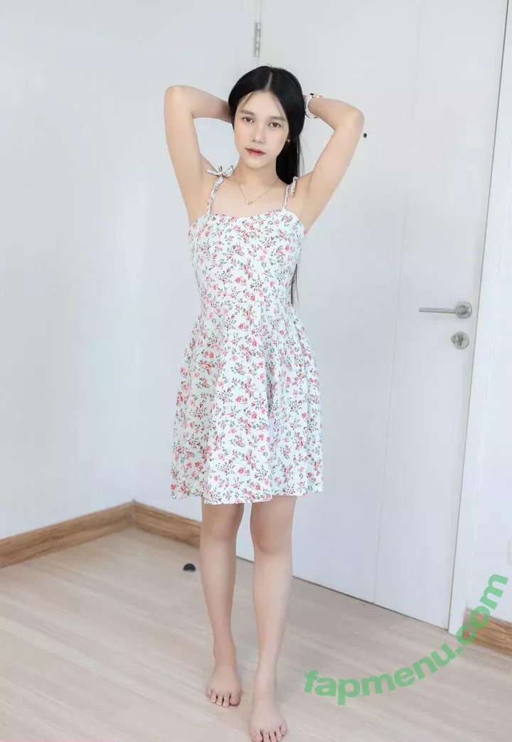 pole_light nude photo #0730 (kaijeaw_rin)