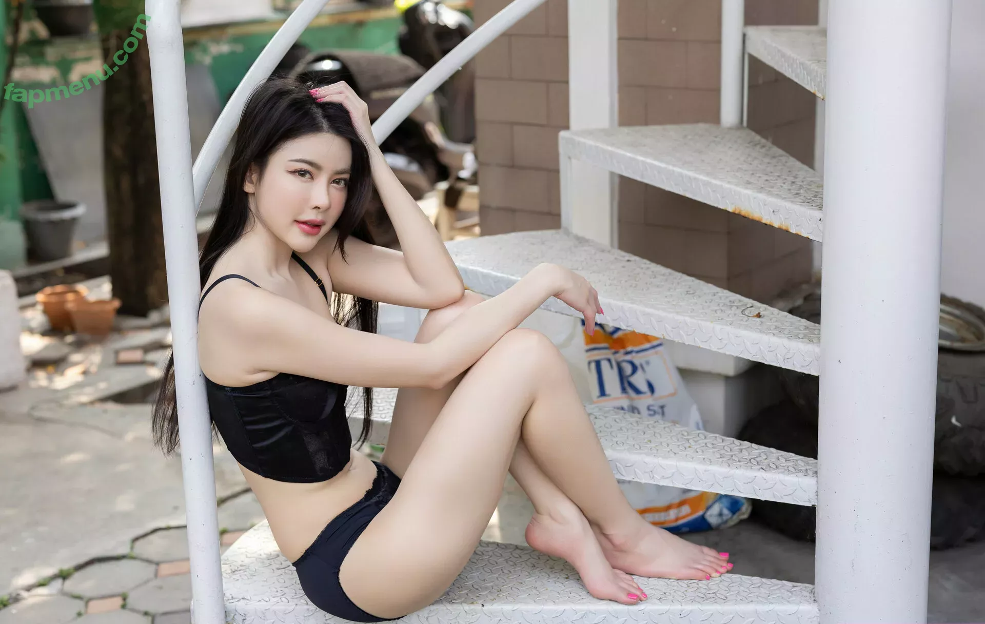 pole_light nude photo #0891 (kaijeaw_rin)