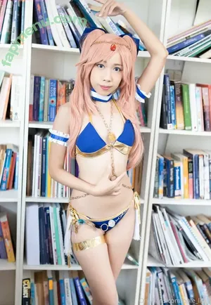 pole_light / kaijeaw_rin nude photo #2003