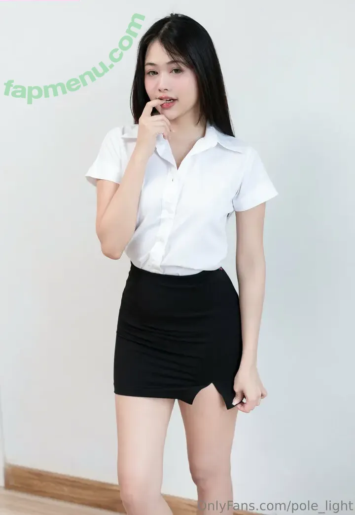 pole_light nude photo #2035 (kaijeaw_rin)