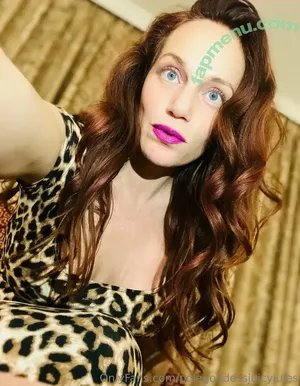 polegoddessjuicyjules / __goddess_juicyjules_dancer__ nude photo #0015