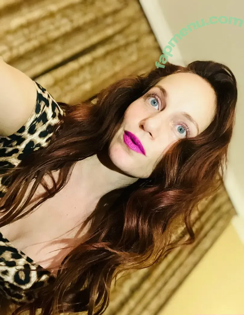 polegoddessjuicyjules nude photo #0017 (__goddess_juicyjules_dancer__)