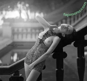 Polina Knyazeva / polushatolstusha nude photo #1042