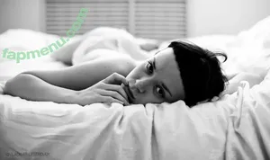 Polina Knyazeva / polushatolstusha nude photo #1174