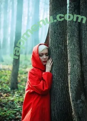 Polina Knyazeva / polushatolstusha nude photo #1261