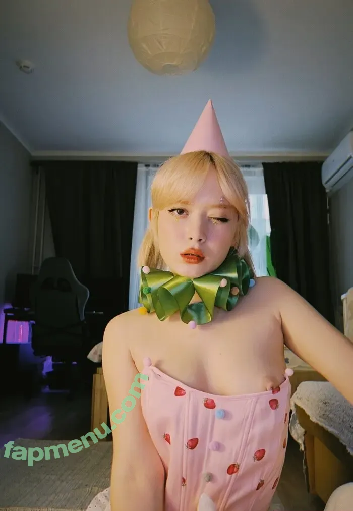 Polina Knyazeva nude photo #1092 (polushatolstusha)