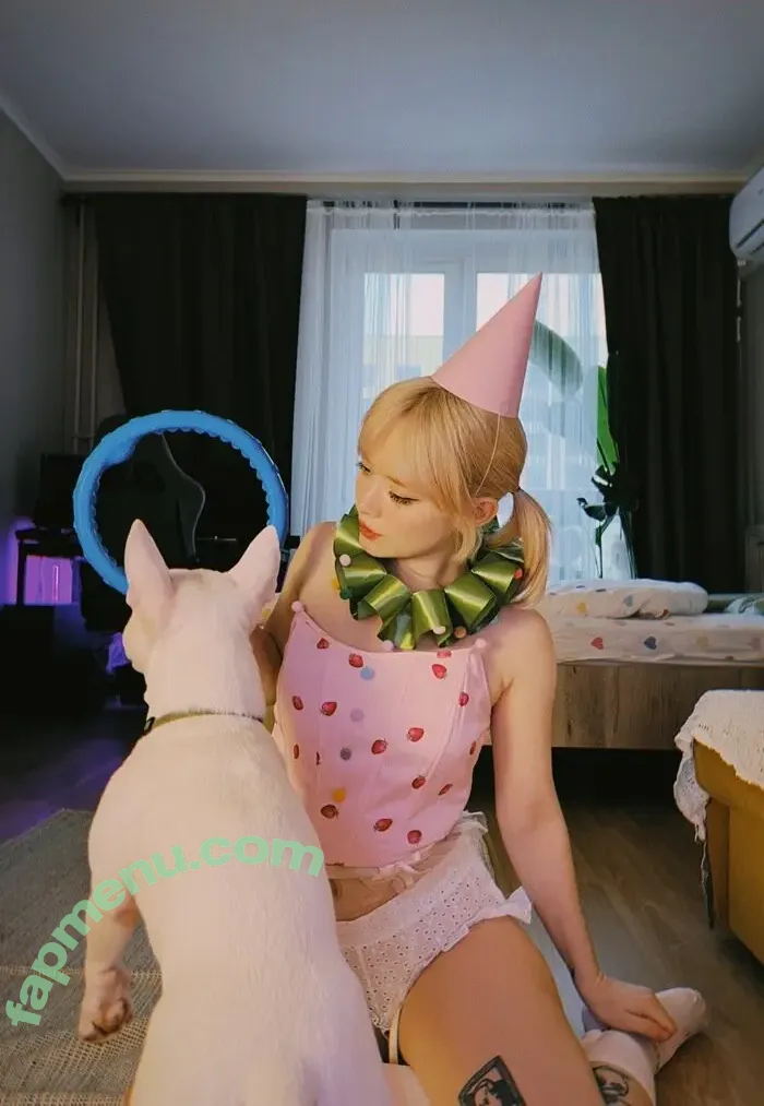 Polina Knyazeva nude photo #1093 (polushatolstusha)