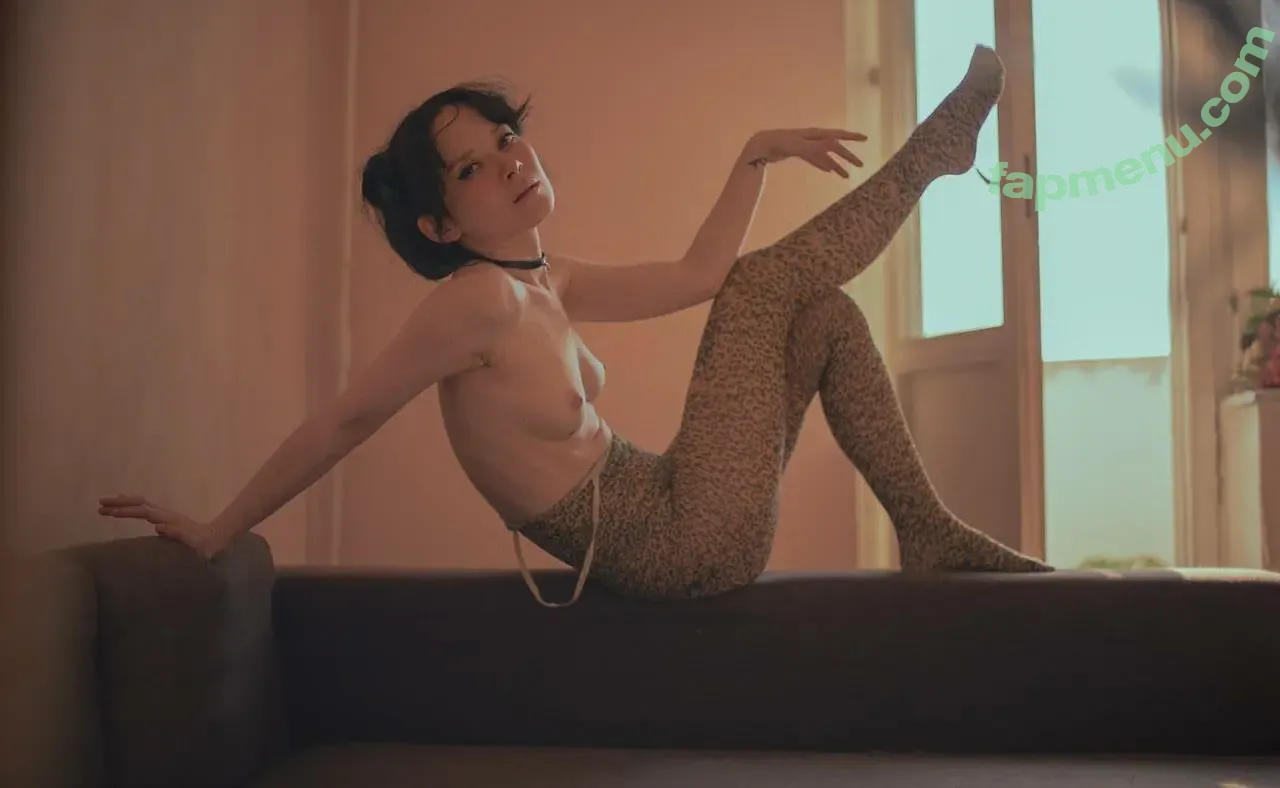 Polina Knyazeva nude photo #1141 (polushatolstusha)