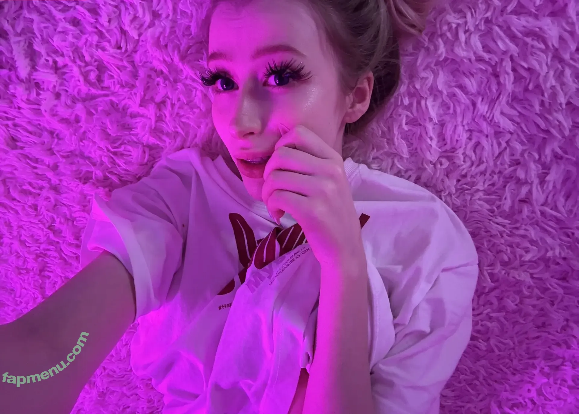 polina__li nude photo #0026 (_polina_li_)