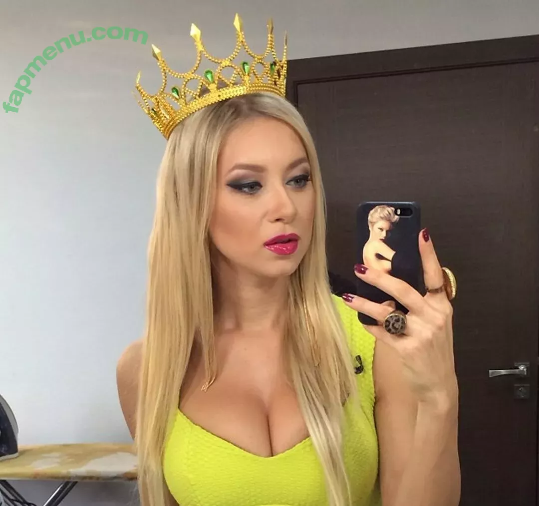 Polina Logunova nude photo #0236 (polinalogunova / Полина Логунова)