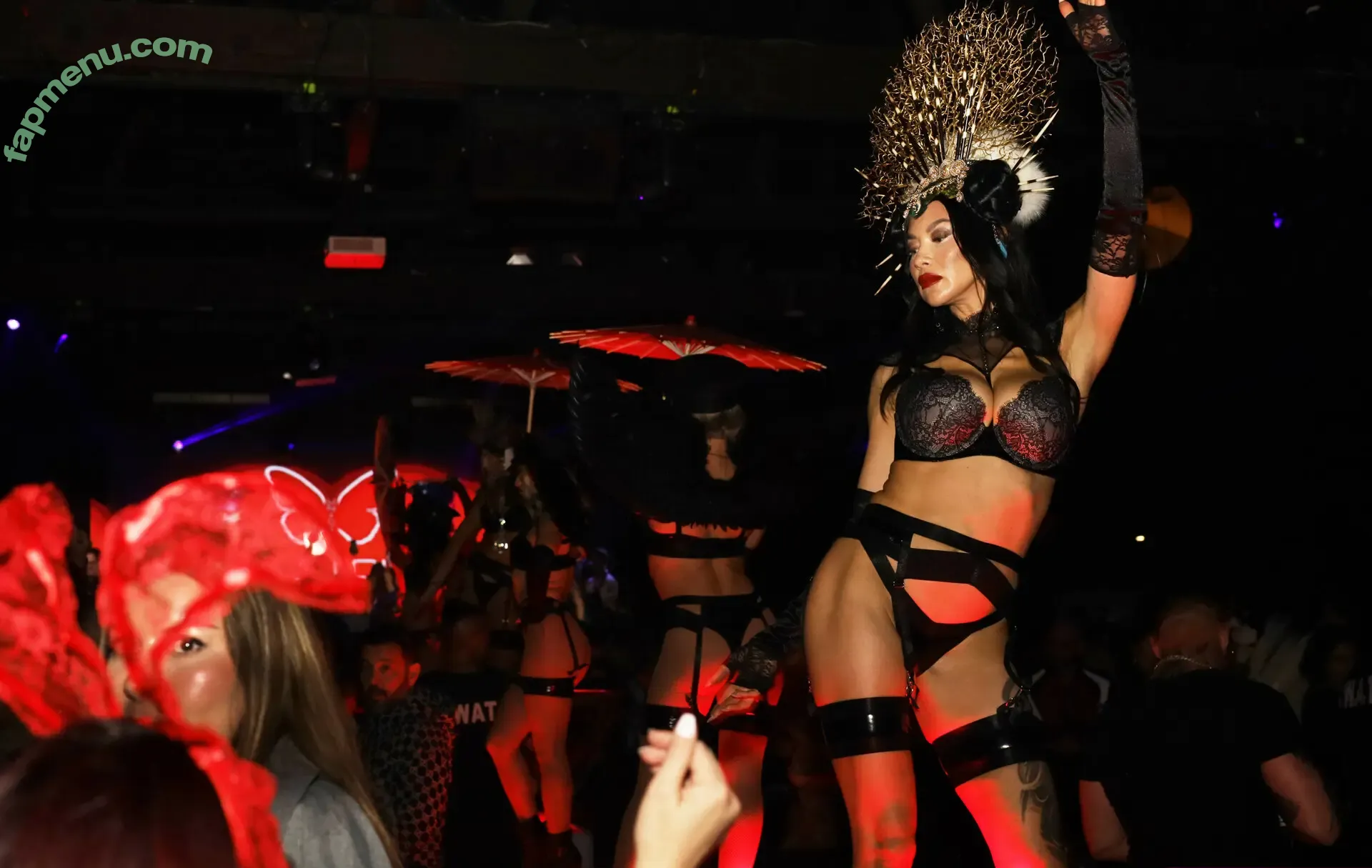 Polina Logunova nude photo #0485 (polinalogunova / Полина Логунова)