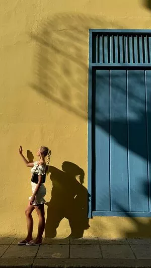 Polina Malinovskaya / polinamalinovskaya nude photo #0871