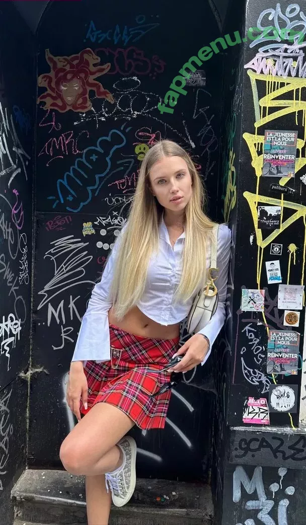 Polina Malinovskaya nude photo #0559 (polinamalinovskaya)