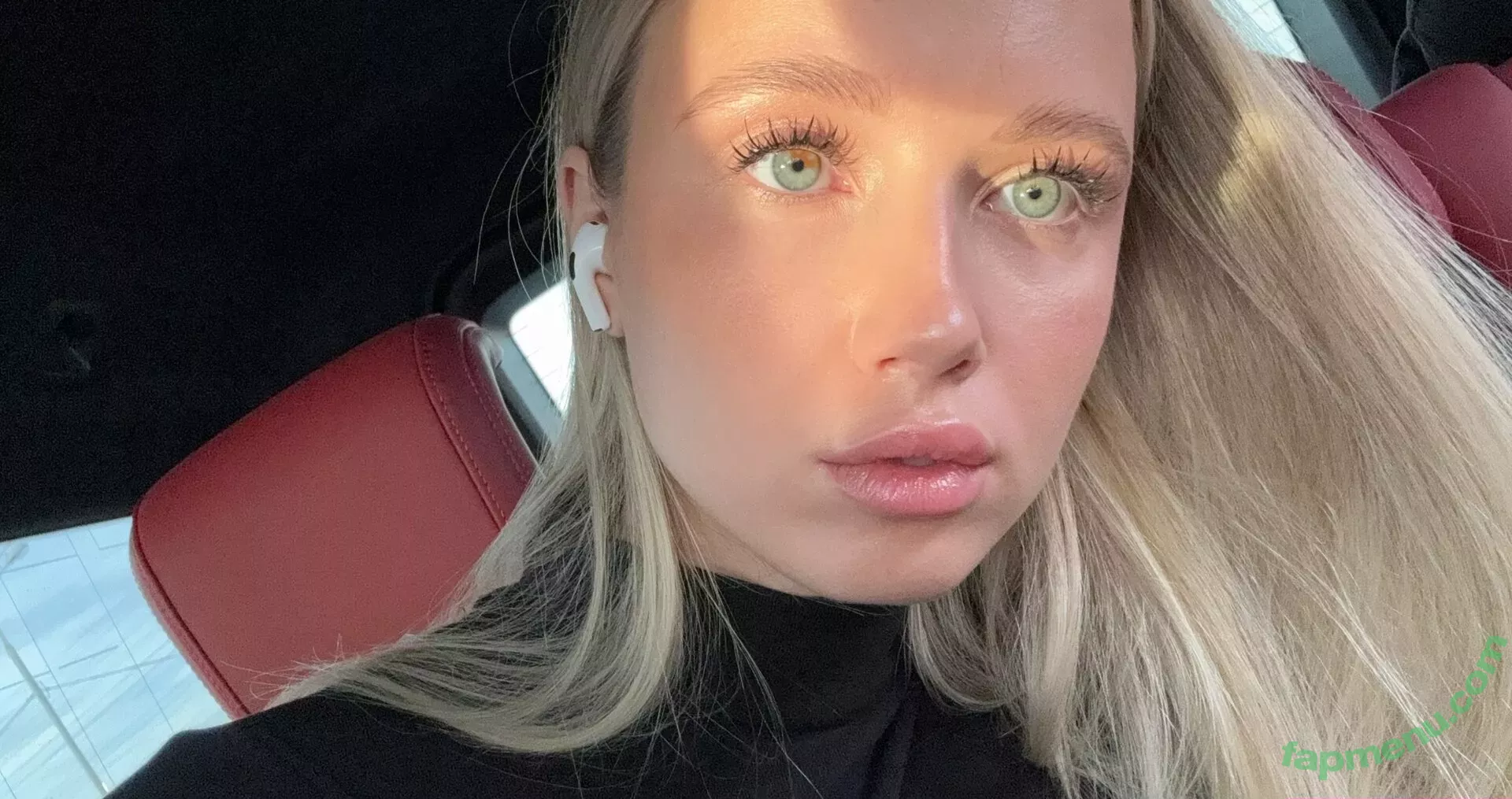 Polina Malinovskaya nude photo #0877 (polinamalinovskaya)