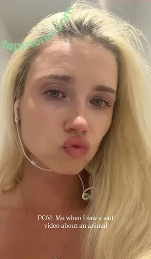 Polina Malinovskaya / polinamalinovskaya nude photo #1700