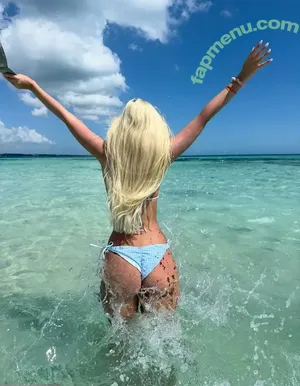 Polina Malinovskaya / polinamalinovskaya nude photo #1716