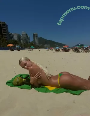 Polina Malinovskaya / polinamalinovskaya nude photo #1742