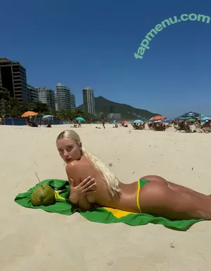 Polina Malinovskaya / polinamalinovskaya nude photo #1743