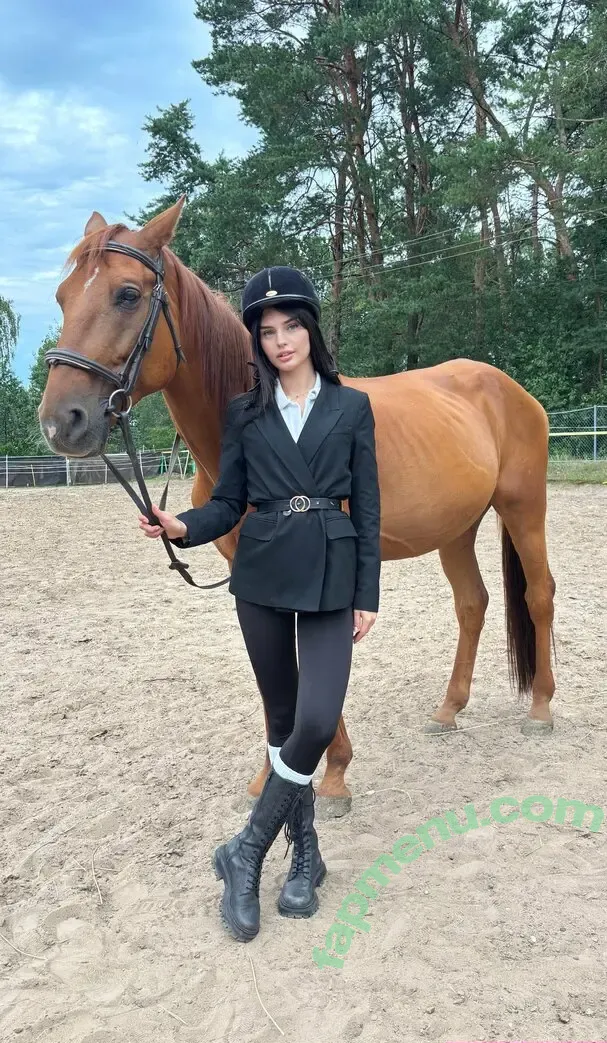 polinaart nude photo #0055 (polinaart)