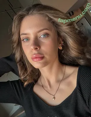  nude photo #0007