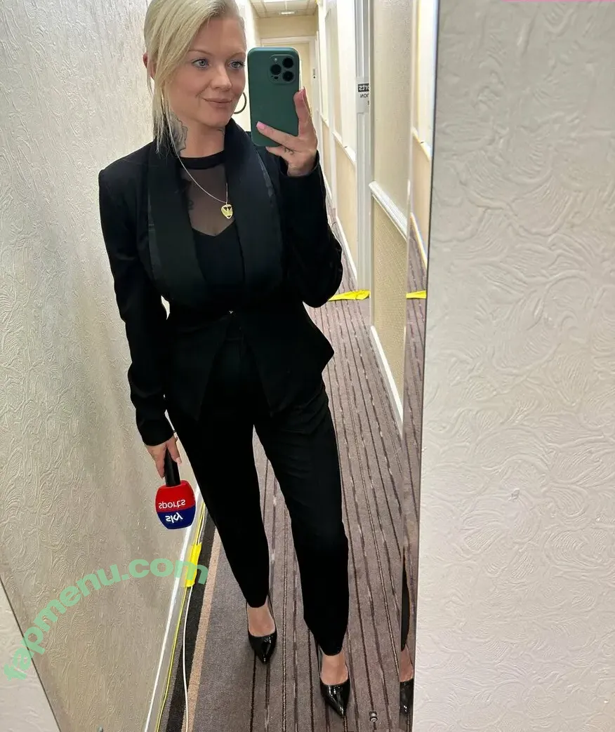 Polly James nude photo #0018 (Darts / pollyjames)