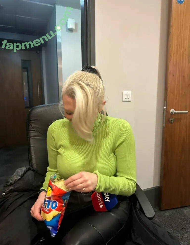 Polly James nude photo #0027 (Darts / pollyjames)