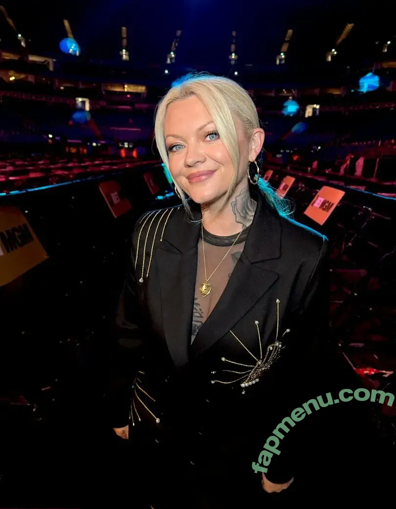 Polly James nude photo #0034 (Darts / pollyjames)