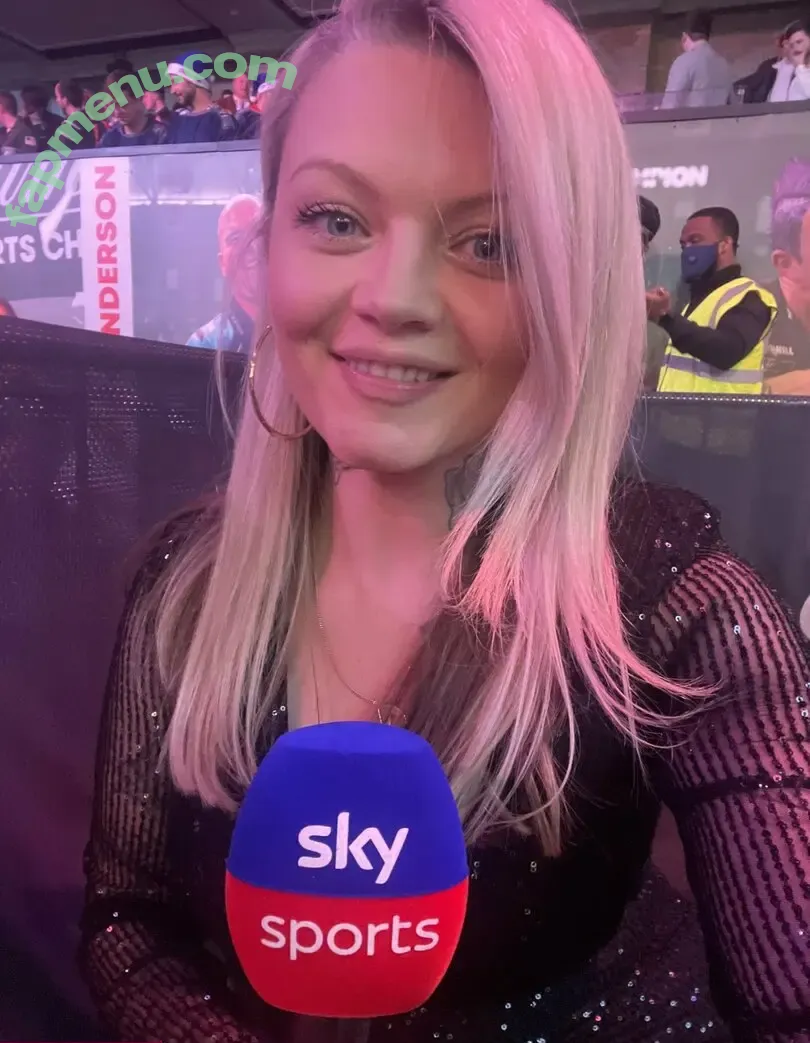 Polly James nude photo #0037 (Darts / pollyjames)