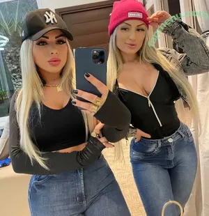 Polly Santos / poolly_j nude photo #0062