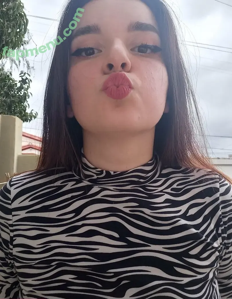 pollypock nude photo #0011 (pollypollockofficial)