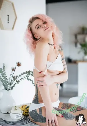 pollypolly / pixie_polly / polly.lolly nude photo #0098