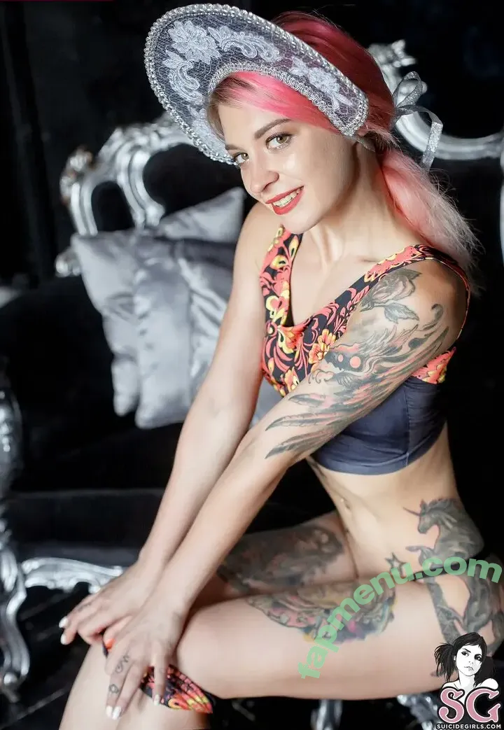 pollypolly nude photo #0005 (pixie_polly / polly.lolly)