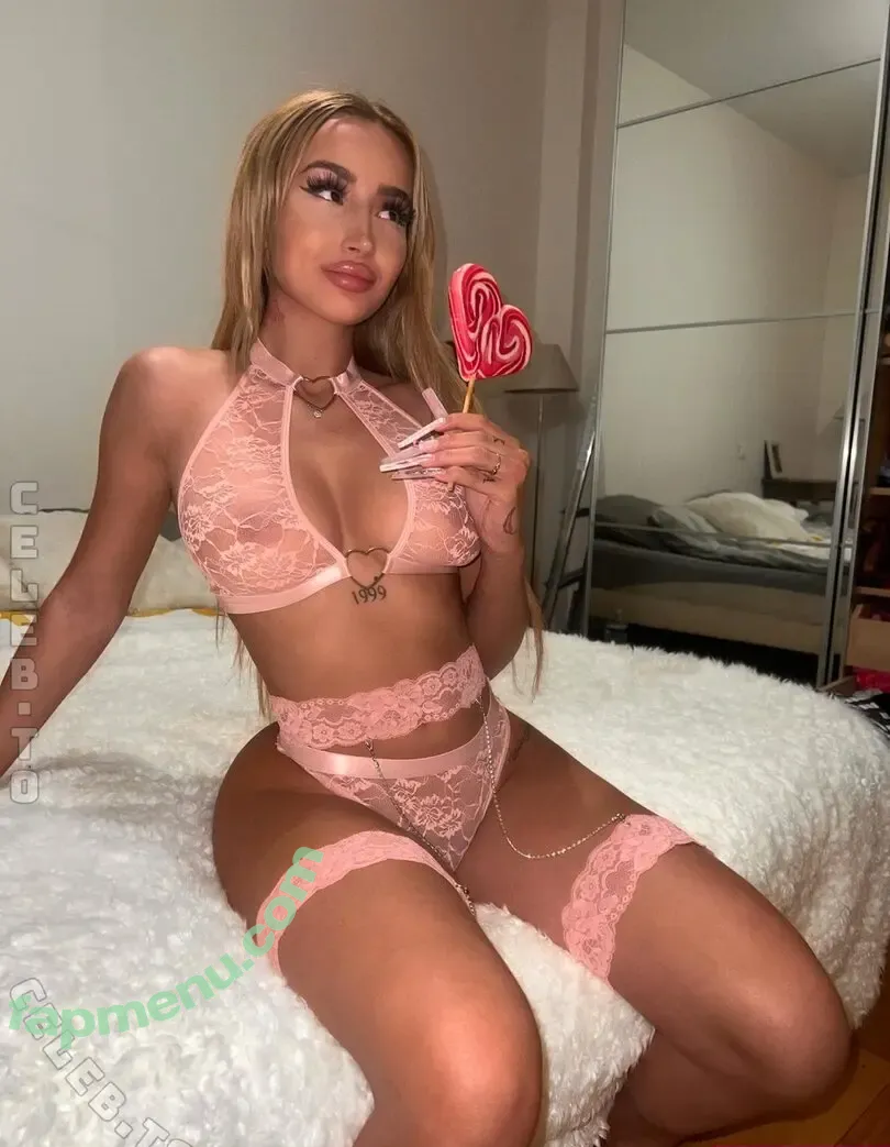 Polska Cute nude photo #0005 (nikaa_dww / polskababinks / polskacuteonlyfan / polskassoukali)