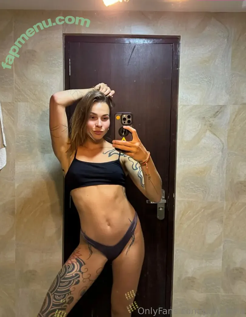 poly_luna nude photo #0078 (poly_luna)